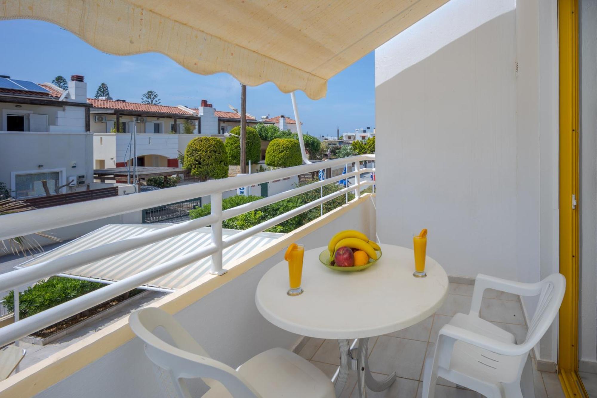 Cosmi Apts Gouves By Estia Zimmer foto